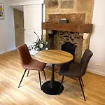 Appart hôtel La Des Consuls 4*