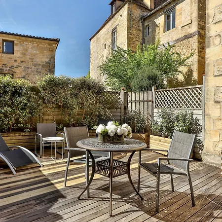 La Des Consuls - De Tourisme De Charme Aparthotel Sarlat