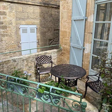 Aparthotel La Des Consuls - De Tourisme De Charme Sarlat-la-Canéda