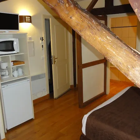 La Des Consuls - De Tourisme De Charme 4* サルラ・ラ・カネダ