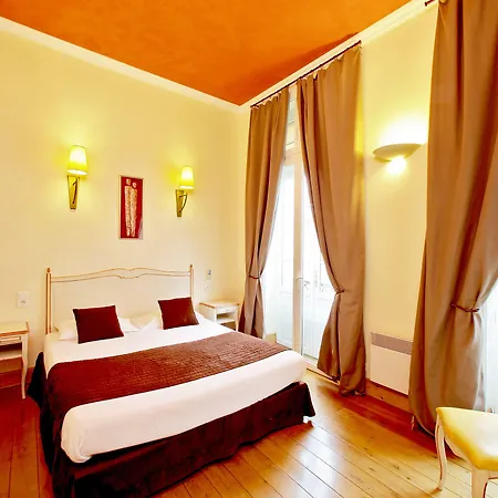 Aparthotel La Des Consuls - De Tourisme De Charme