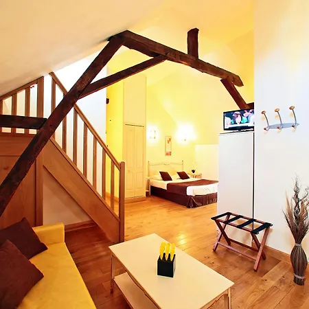 Aparthotel La Des Consuls - De Tourisme De Charme Sarlat