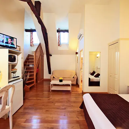 Aparthotel La Des Consuls - De Tourisme De Charme Sarlat