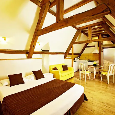 La Des Consuls - De Tourisme De Charme Aparthotel