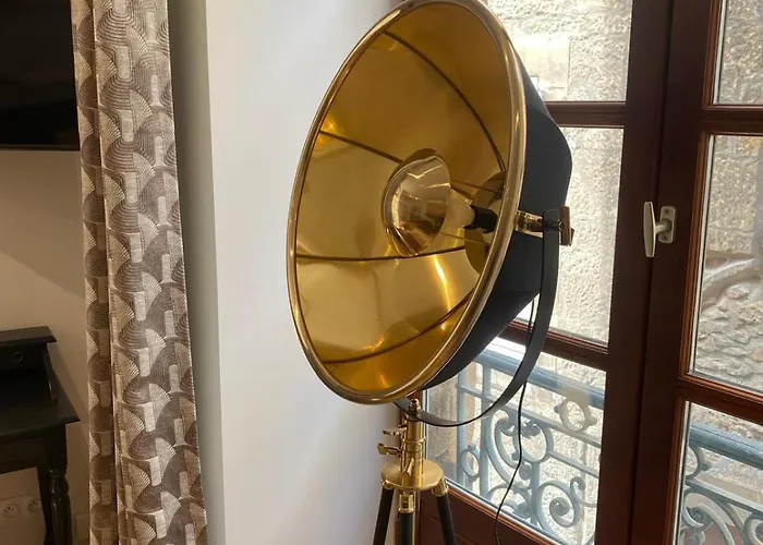 La Des Consuls - De Tourisme De Charme アパートホテル サルラ・ラ・カネダ