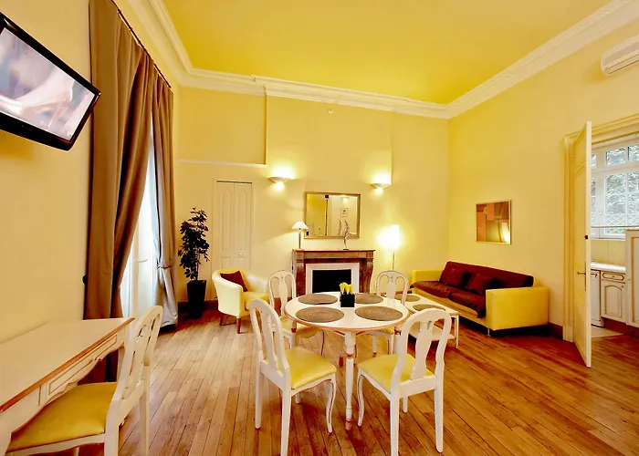 La Des Consuls - De Tourisme De Charme 4*