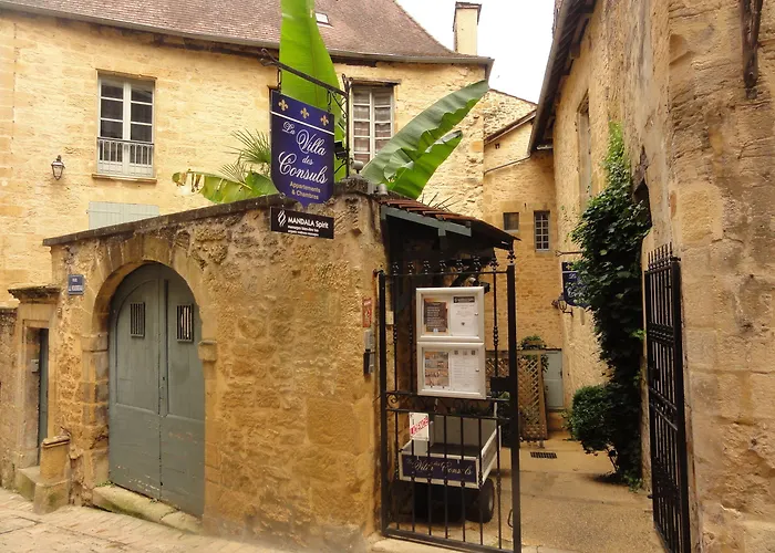 La Des Consuls - De Tourisme De Charme Sarlat-la-Canéda