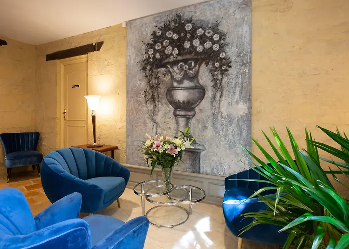 アパートホテル La Des Consuls - De Tourisme De Charme サルラ・ラ・カネダ